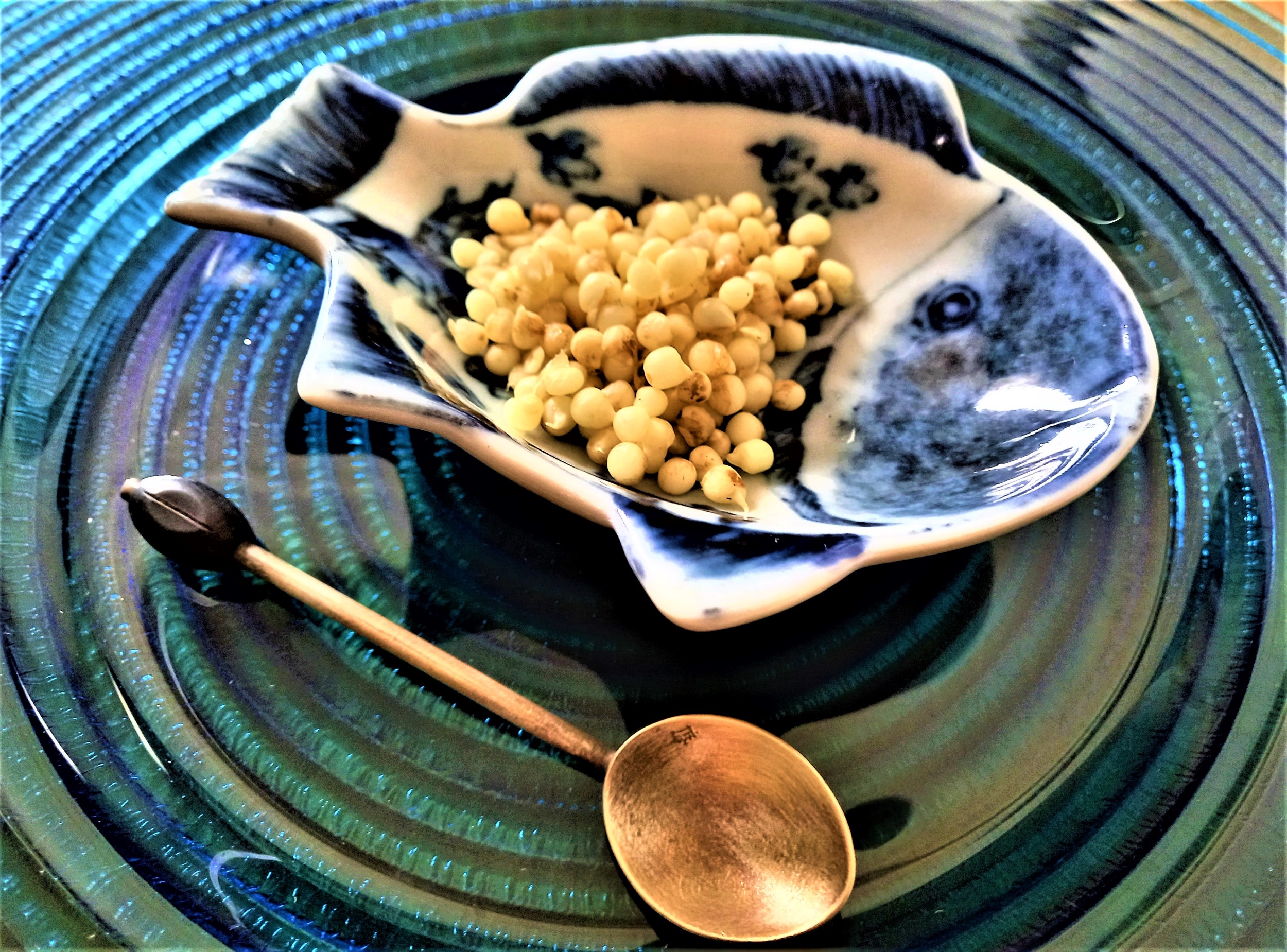 Caviar de quiabo, queijo de caju, acarajé japonês. A esquizofrenia gastronômica